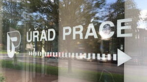 4 / 2021 Nezaměstnanost